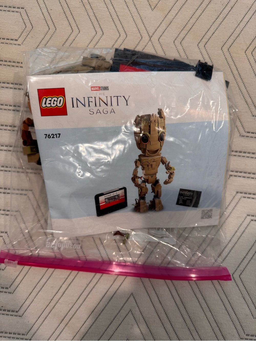 LEGO Groot Mini Build - Brown with Black and Red Accents